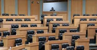 مقترحات نيابية هامة لمواجهة الأزمة الاقتصادية