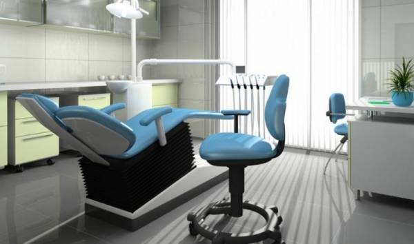 وزير الصحة يوعز بفتح عيادات طوارئ للأسنان للحالات الطارئة