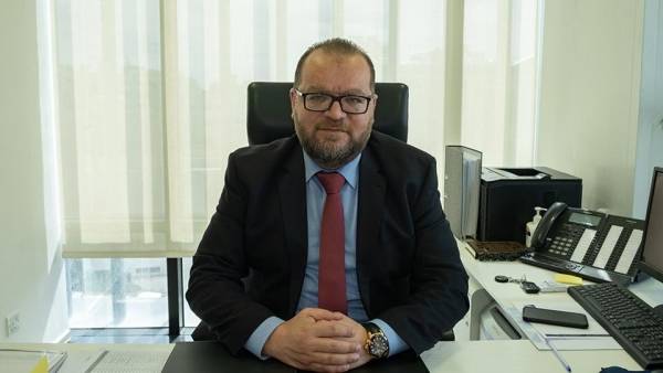 القططي : أردن النشامى يمر بمنعطفٍ حاد و لكننا نملك قائد بارع قادر على العبور بالوطن إلى بر الأمان .