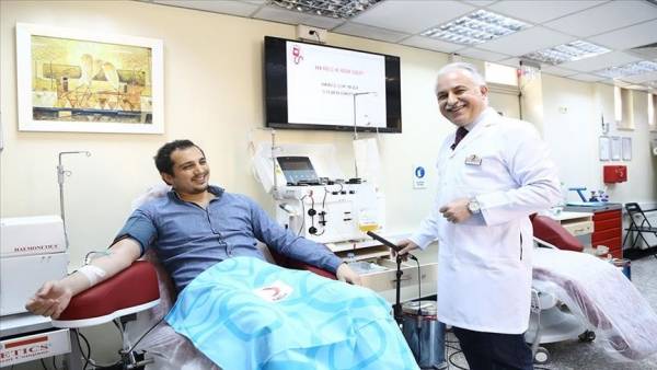 تركيا.. بدء تجربة علاج كورونا بالبلازما المناعية