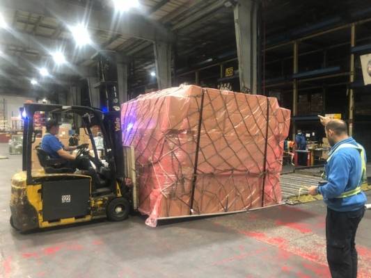 الإدارة الأمريكية ترسل مليون قناع طبي لجيش الاحتلال الإسرائيلي بدلاً من نيويورك المنكوبة