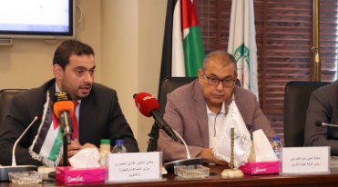 العين الكباريتي يسأل الوزير الحموري هل يفرق كورونا بين القطاع التجاري والصناعي ؟!