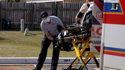 تحويل جزيرة إلى مقبرة جماعية لضحايا كورونا بالقرب من نيويورك... فيديو