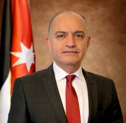 العضايلة يحدد الموعد الذي ستعود فيه الحياة الى طبيعتها في الاردن