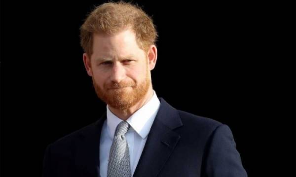 الأمير هاري يجد صعوبة في التأقلم على الحياة بعد الانسحاب من العائلة المالكة