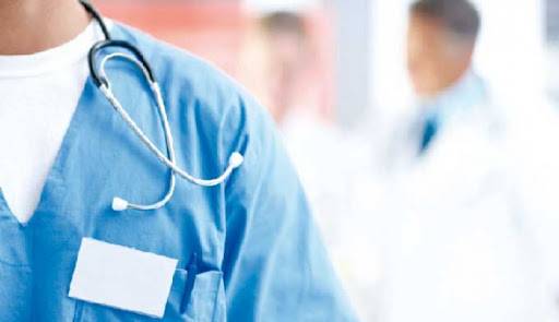 اطباء متطوعون يعالجون (7144) حالة مرضية مختلفة