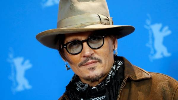 جوني ديب يوجه رسالة للعالم.. ورقم قياسي من المتابعين على إنستغرام خلال ساعات