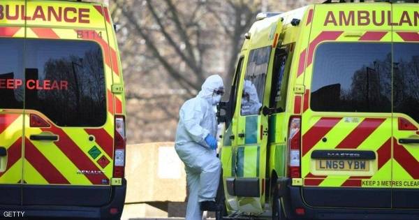 بريطانيا قد تواجه 6 موجات كورونا