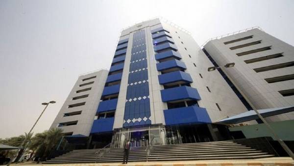 بنك السودان المركزي يجمد حسابات قيادات نظام البشير