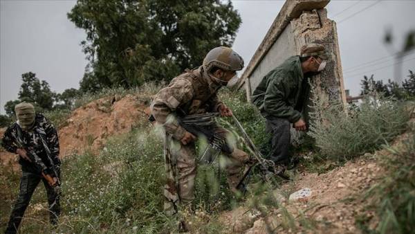 ليبيا.. أسر 102 من مليشيا حفتر والاستيلاء على معدات عسكرية