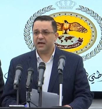 العسعس يعلن صرف رواتب الموظفين غداً