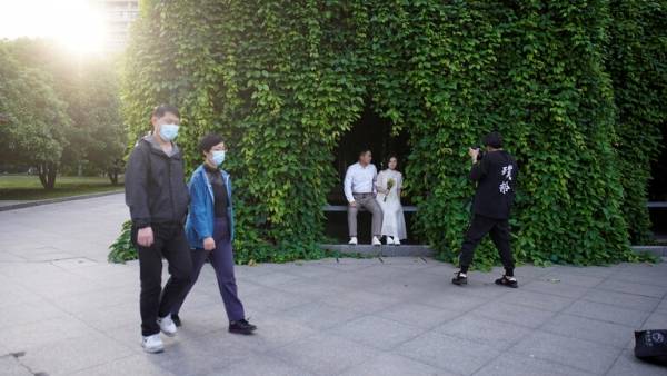 لليوم الثاني لا وفيات في الصين بكورونا وعدد الإصابات رقم لا يذكر مقارنة بالسابق!