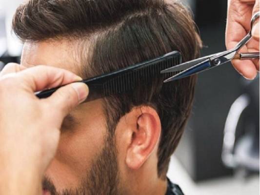 توصية قريبة بشأن إعادة فتح صالونات الحلاقة