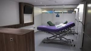 فيروس كورونا: قصة مريض تزوج حبيبته قبل موته بساعات