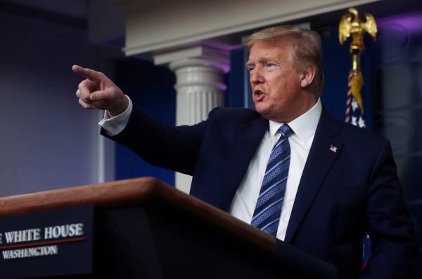 ترامب: أعيدي الأموال يا هارفرد