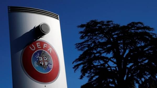 الصحة العالمية تصدم عشاق كرة القدم