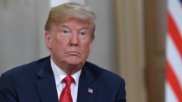 ترامب يرجح عودة فيروس كورنا ويعد بإيقافه
