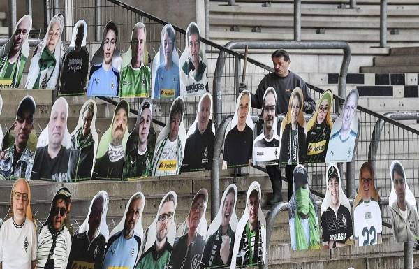 ابتكارات لمشجعي الأندية الألمانية في مباريات «أشباح» منتظرة