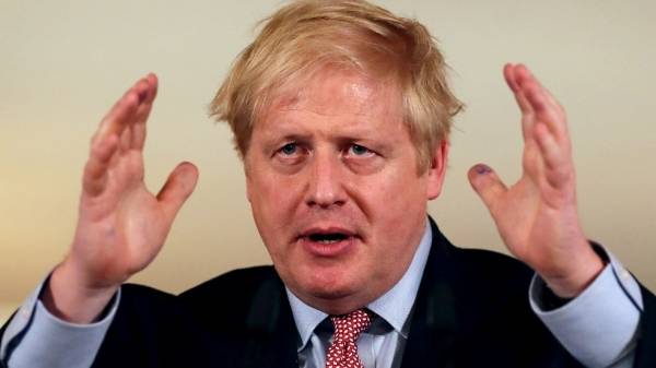 متحدث بريطاني: جونسون ما زال يتعافى في المنزل الريفي