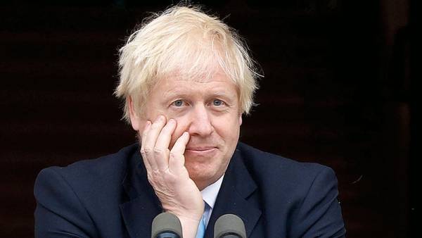 بوريس جونسون قد يعود إلى ممارسة مهام منصبه الإثنين المقبل