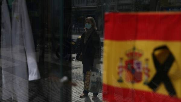 إسبانيا ستسمح للسكان بالخروج بشرط ..