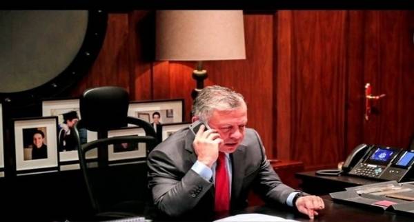 الملك يهاتف الطبيب أبو نعمة