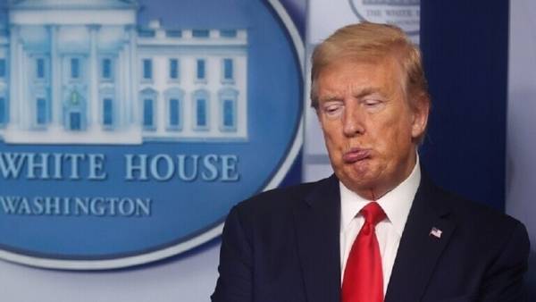 مستشار ترامب: اقتصادنا يواجه صدمة تاريخية والبطالة قد تصل إلى 16