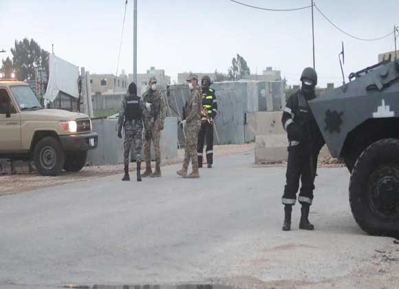 مداخلة ساخنة لعزمي محافظة عضو في لجنة الأوبئة تثير جدلا عاصفا