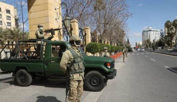 استطلاع: التزام غالبية الأردنيين بإجراءات حظر التجول