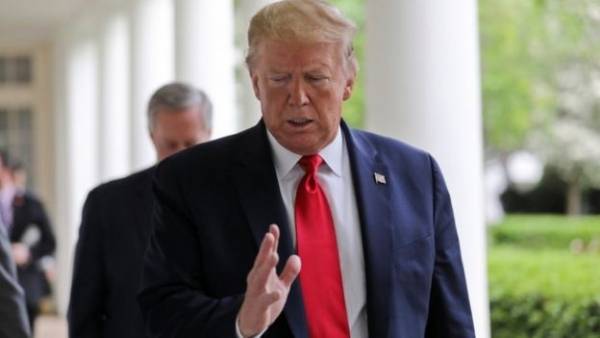 فيروس كورونا: ترامب يقول إن الصين تتمنى أن يخسر الانتخابات الرئاسية المقبلة