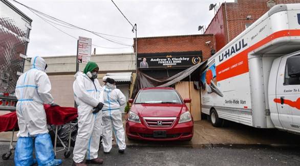 العثور على عشرات الجثث داخل شاحنات في نيويورك