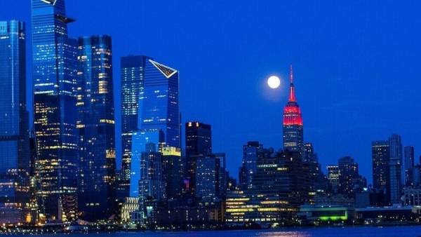 أول زيادة لمعدل الوفيات اليومية بكورونا في نيويورك منذ 25 أبريل