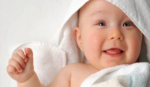 أغرب اسم في التاريخ... السلطات تمنع مليونيرا أمريكيا من إطلاقه على ابنه