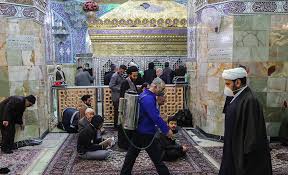 إيران: تعتزم اعادة فتح المساجد في ليالي القدر