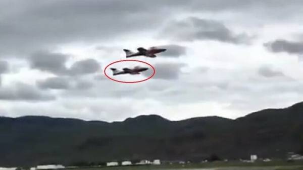 لحظة تحطم طائرة لسلاح الجو الكندي (صور + فيديو)