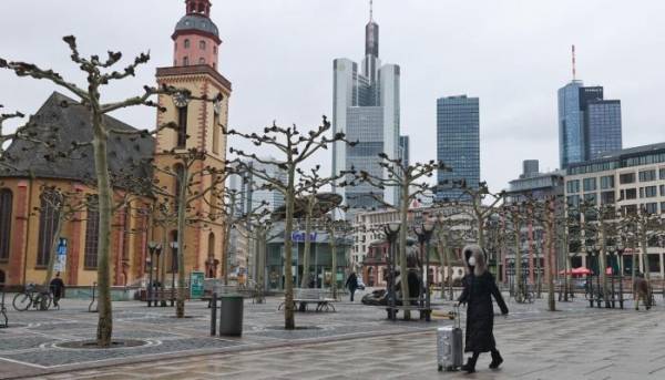 تعرف على الدول التي خففت إجراءات الإغلاق المفروضة بسبب كورونا