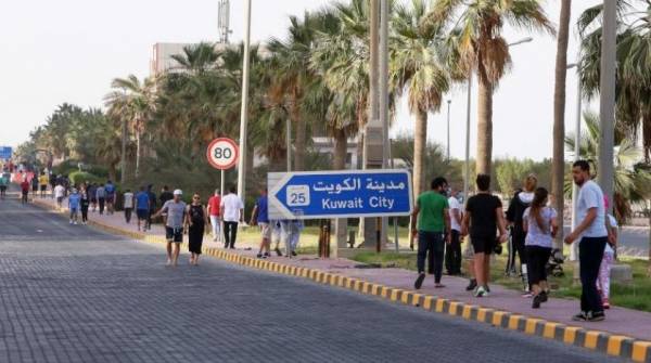 الكويت تستبدل الحظر الشامل بجزئي