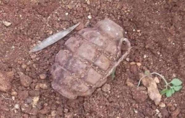 وفاة طفل سوري وإصابة والديه وشقيقه بانفجار قنبلة في الزرقاء