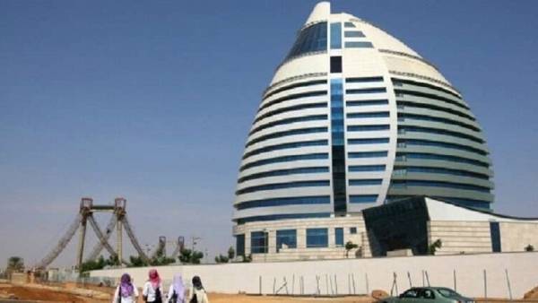 السودان يمدد حظر التجوال لمدة أسبوعين