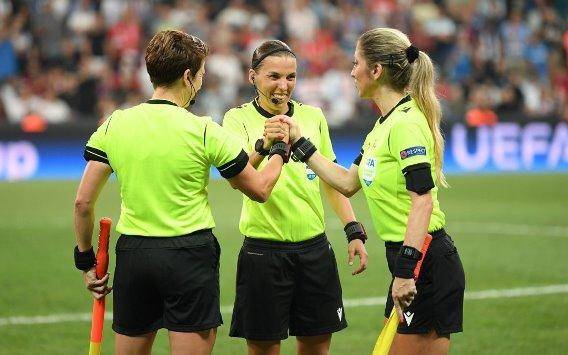 الشارة الدولية للتحكيم النسوي الأردني