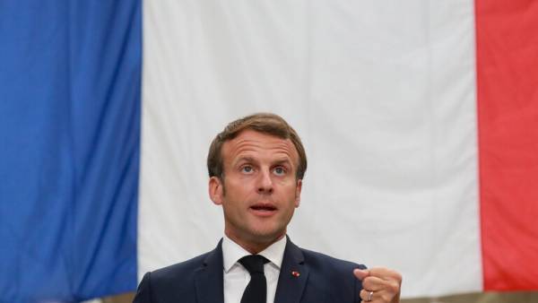 ماكرون يعلن تحقيق الانتصار الأول على فيروس كورونا وبدء مرحلة جديدة لتخفيف القيود
