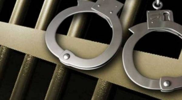 توقيف 3 أشخاص بتهمة اثارة النعرات الدينية