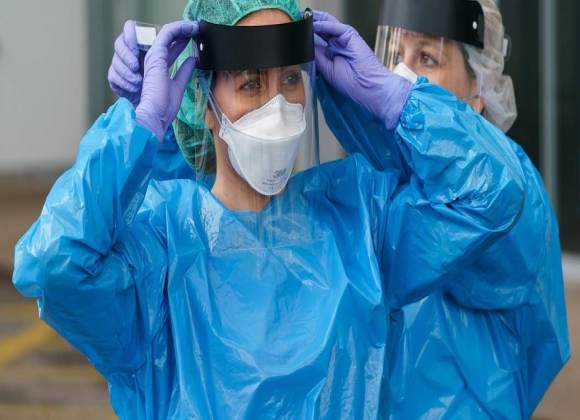 روسيا.. إصابات كورونا تتجاوز 569 ألفا