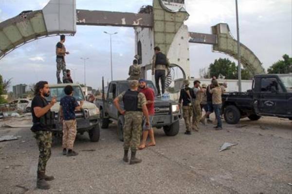 روسيا ومصر تؤكدان ضرورة وقف اطلاق النار في ليبيا