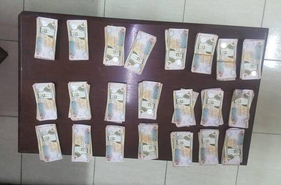 ضبط سارق 23 الف دينار من مركبة