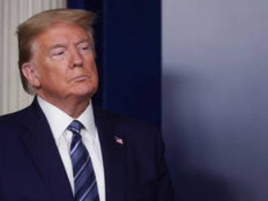 ترامب يوقف تأشيرات العمل حتى نهاية العام