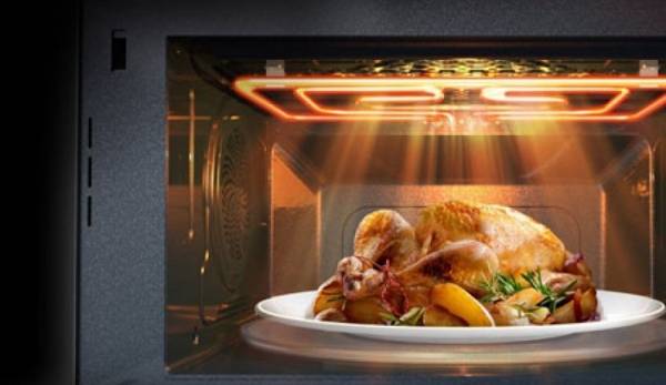 ماذا يحدث للطعام في أفران الميكروويف؟