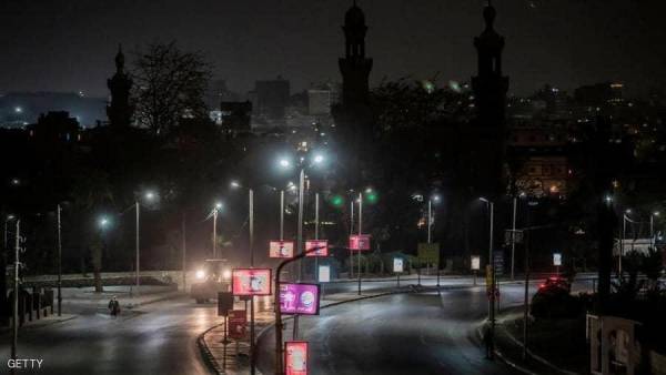 مصر.. إصابات كورونا تتراجع