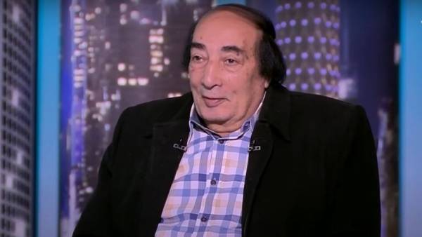 نقل عبد الله مشرف للمستشفى بعد الاشتباه فى إصابته بجلطة فى المخ