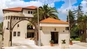 مجلس الوزراء يقرر إحالة رئيس مجلس مفوضي هيئة الطاقة للتقاعد وتعيين ثلاثة محافظين